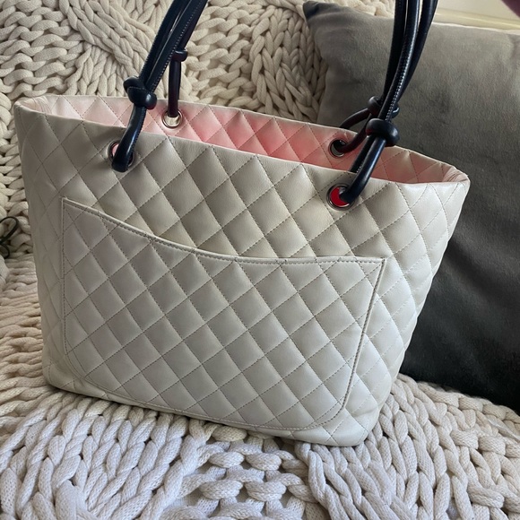 Authentic Coco Chanel bag - Picture 3 of 5